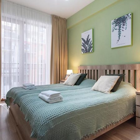 Gg Home - Cozy 2-Bedroom Apartment On Givi Kartozia Tbilisi Exterior foto
